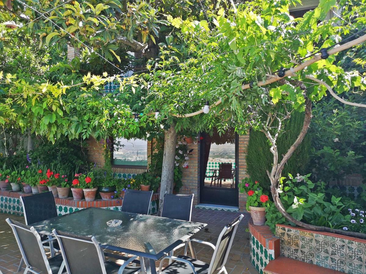 グラナダ Casa Jardin Alhambraヴィラ エクステリア 写真